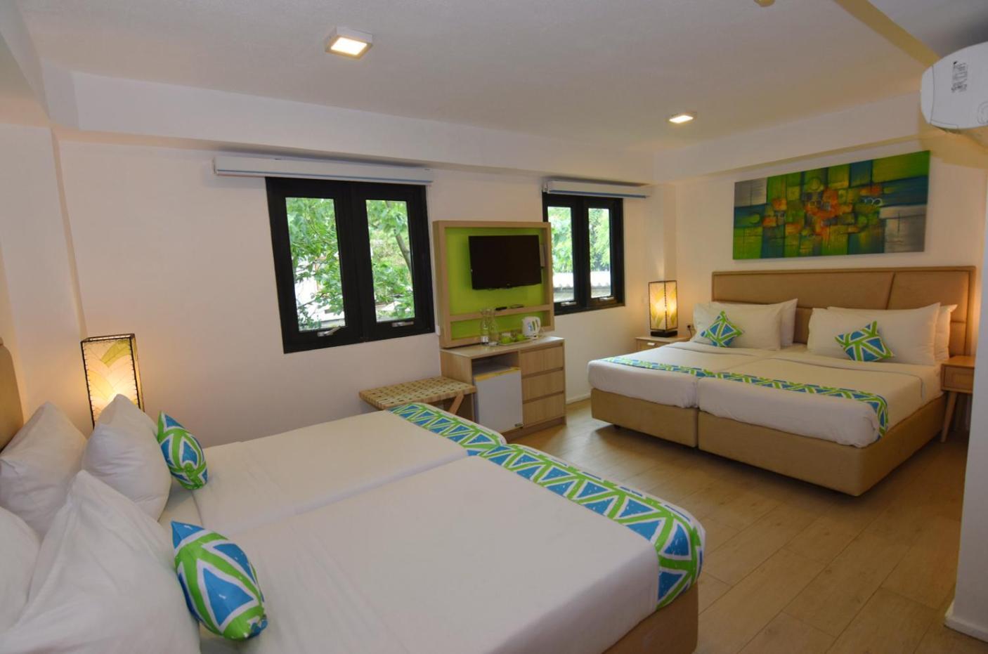 Lime Hotel Boracay Balabag  Zewnętrze zdjęcie